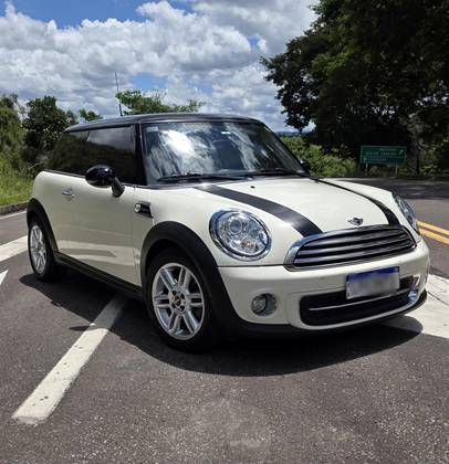 MINI COOPER 1.6 CHILI 16V GASOLINA 2P AUTOMÁTICO MINI COOPER 1.6 CHILI 16V GASOLINA 2P AUTOMÁTICO